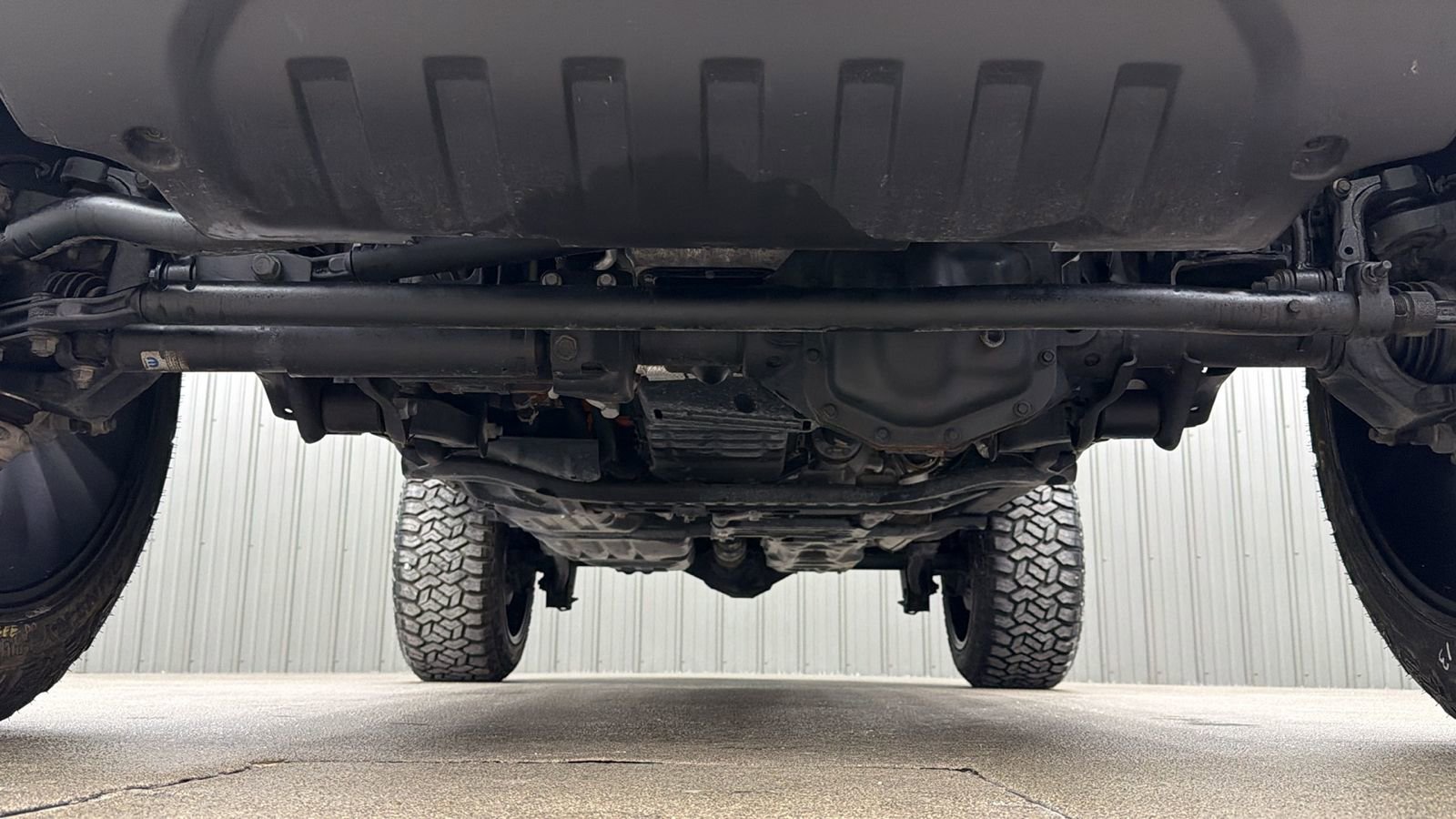 Used 2024 Jeep Wrangler Unlimited image 17