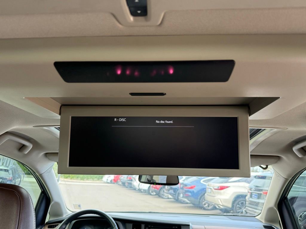 Used 2020 Toyota Sienna Limited Premium AWD/4WD image 18