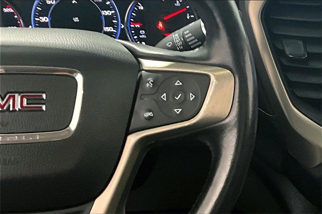Used 2022 GMC Acadia Denali image 12