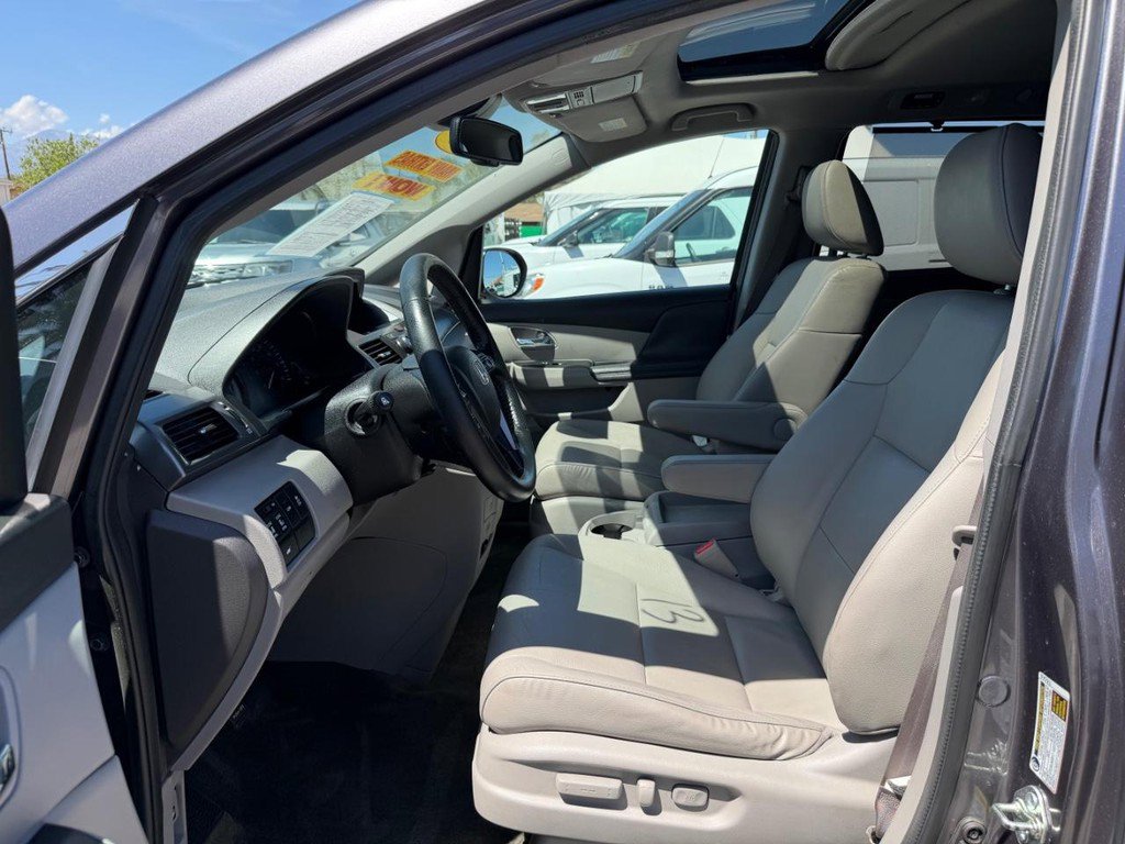 Used 2015 Honda Odyssey EX-L image 18