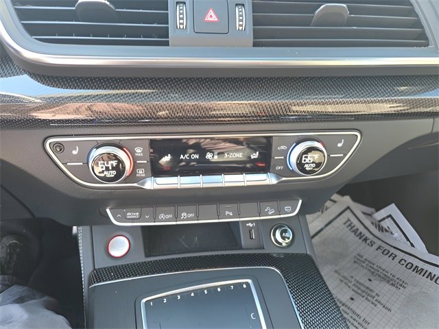 Used 2020 Audi SQ5 Premium Plus w/ Premium Plus Package image 17