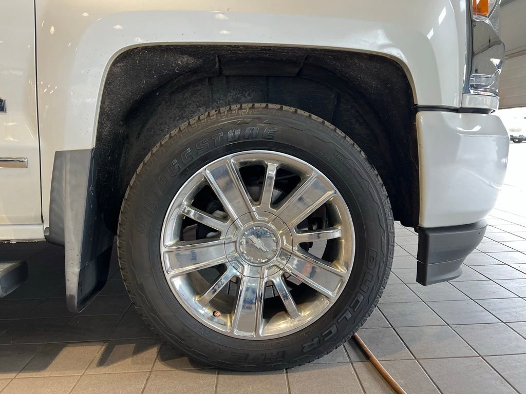 Used 2018 Chevrolet Silverado 1500 High Country AWD/4WD image 14