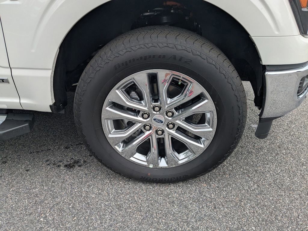 New 2025 Ford F150 Lariat w/ Equipment Group 502A High image 11