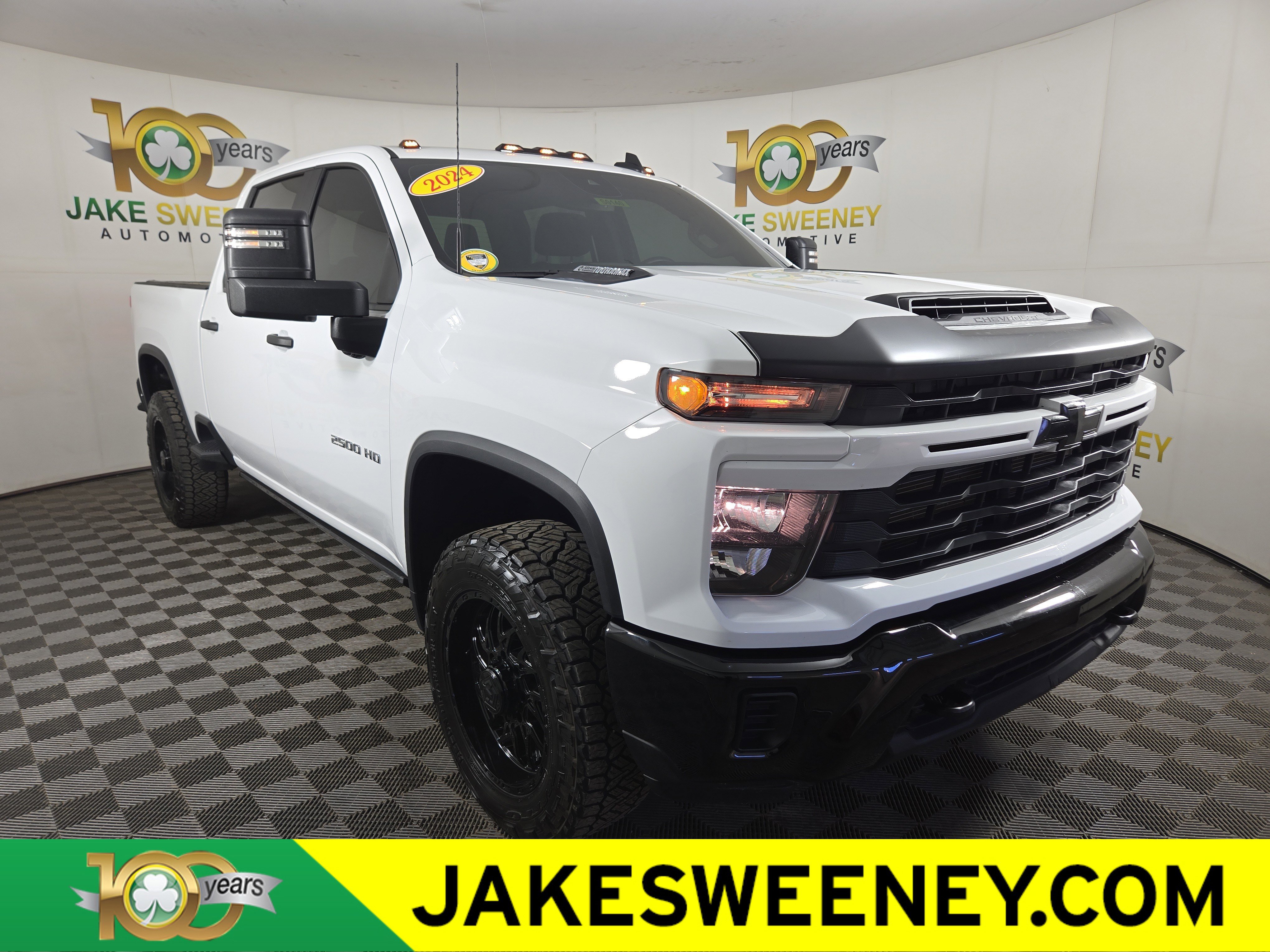 Used 2024 Chevrolet Silverado 2500 Custom w/ Custom Value Package