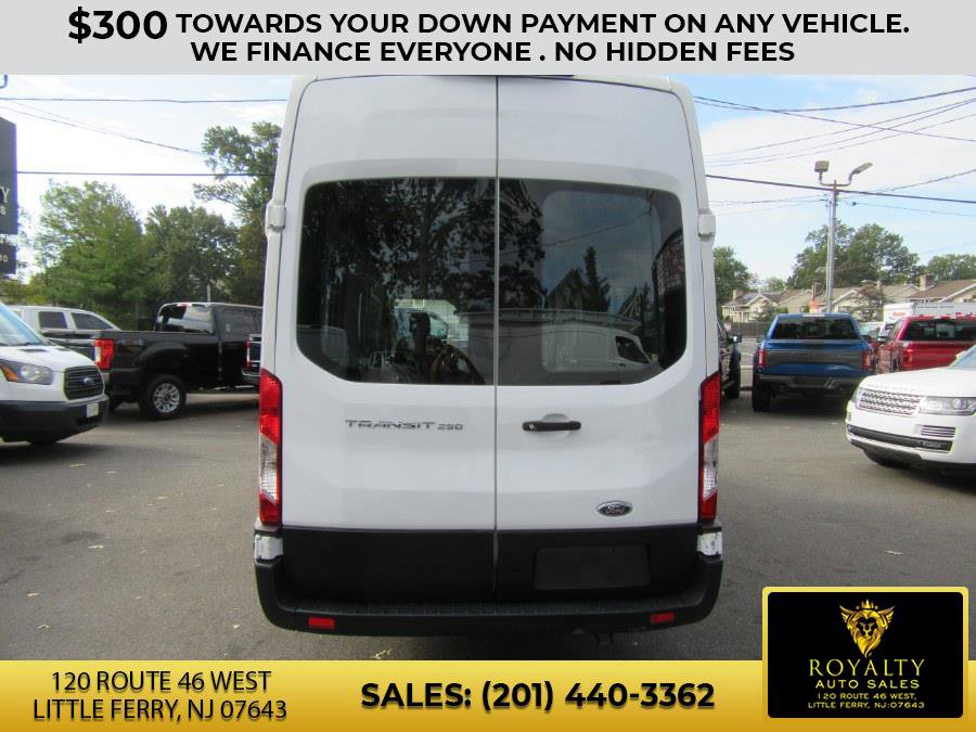 Used 2021 Ford Transit 250 148 High Roof Extended image 8