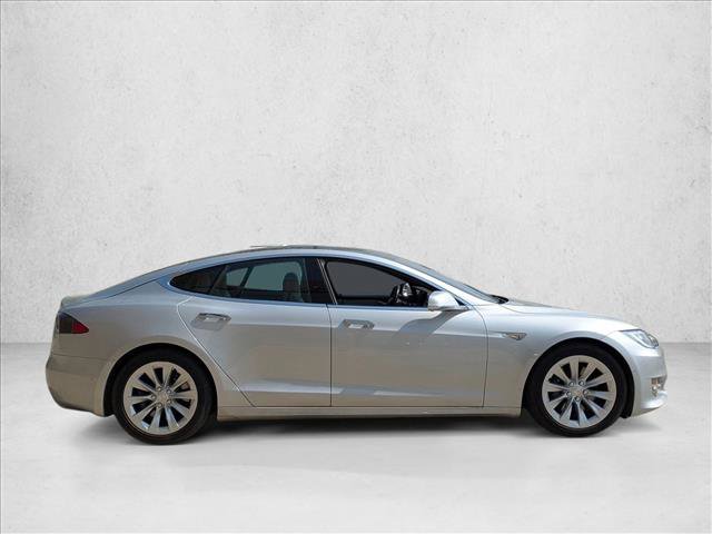 Used 2016 Tesla Model S 90D image 4