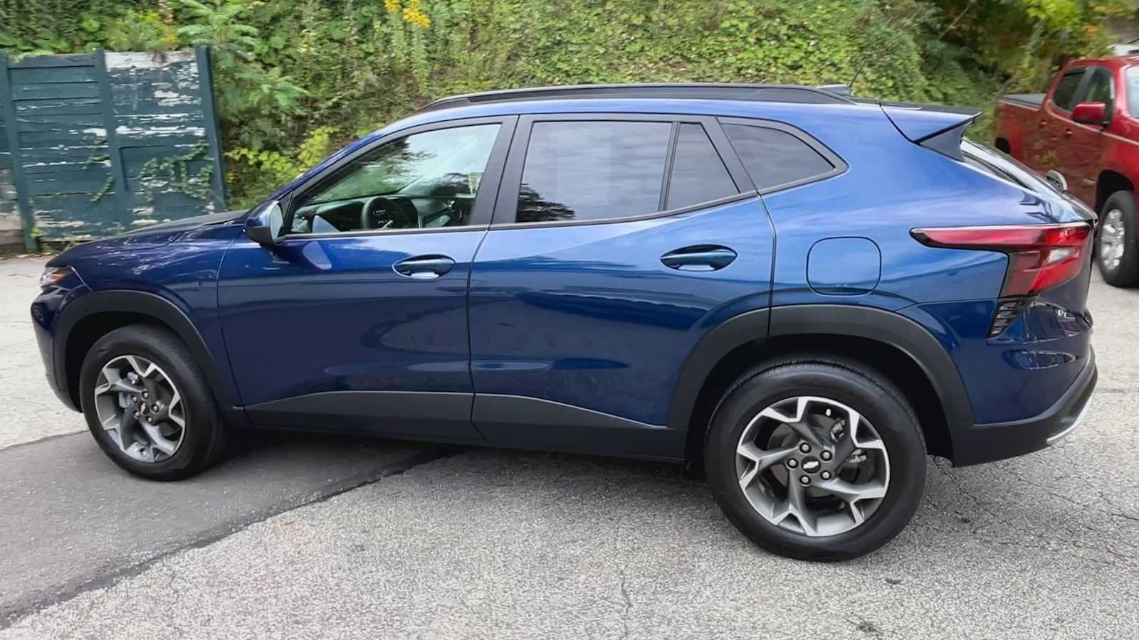 Certified 2024 Chevrolet Trax LT FWD image 6