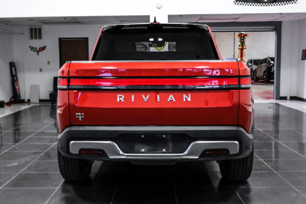 Used 2023 Rivian R1T Adventure Dual AWD/4WD image 15