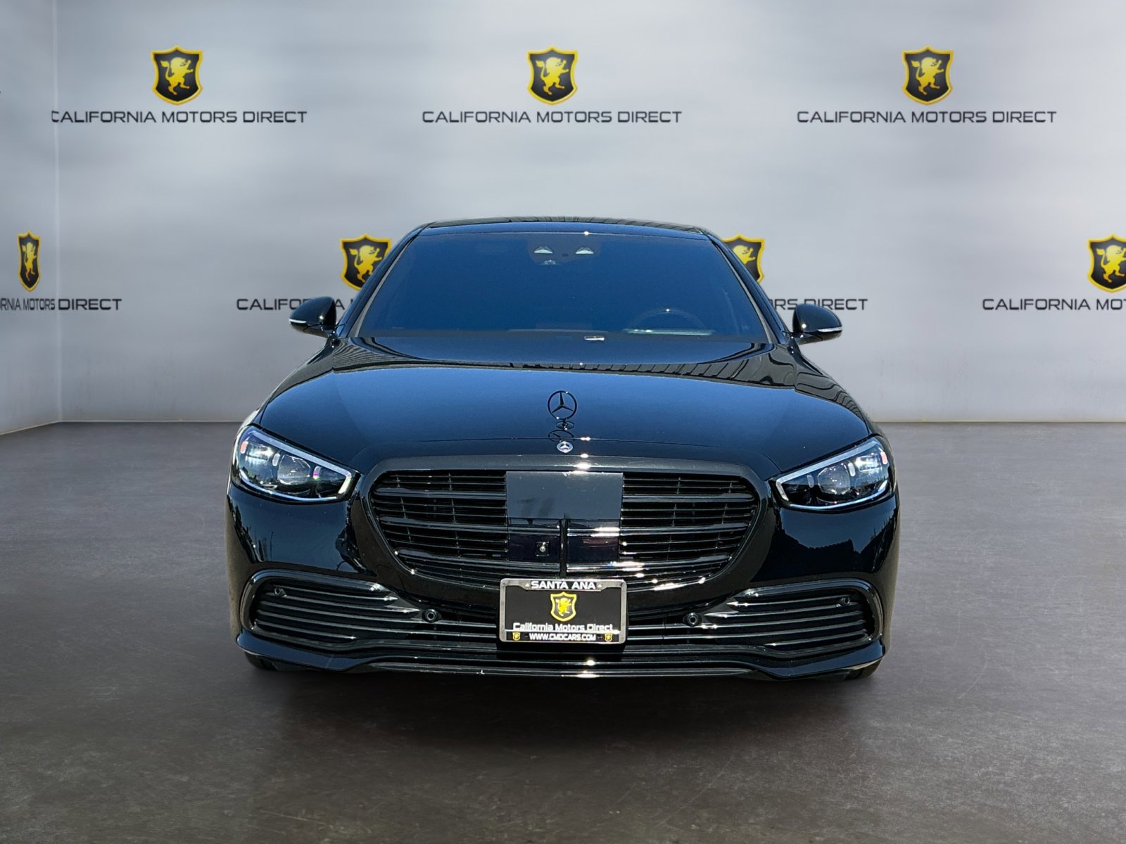 Used 2024 Mercedes-Benz S 580e 4MATIC Sedan image 2