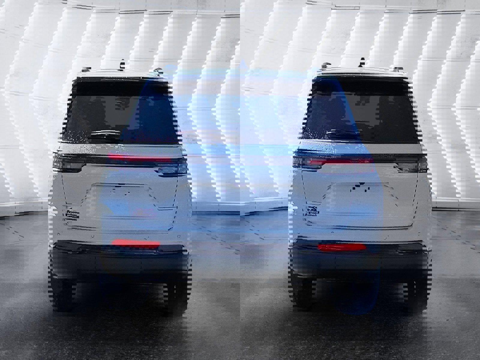 Certified 2025 Jeep Grand Cherokee Altitude AWD/4WD image 5