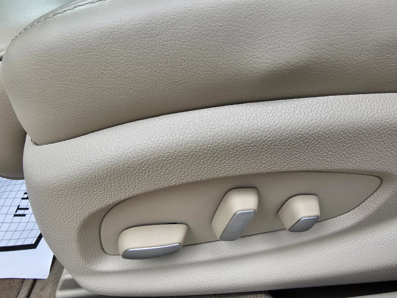 Used 2014 Cadillac XTS Premium image 33