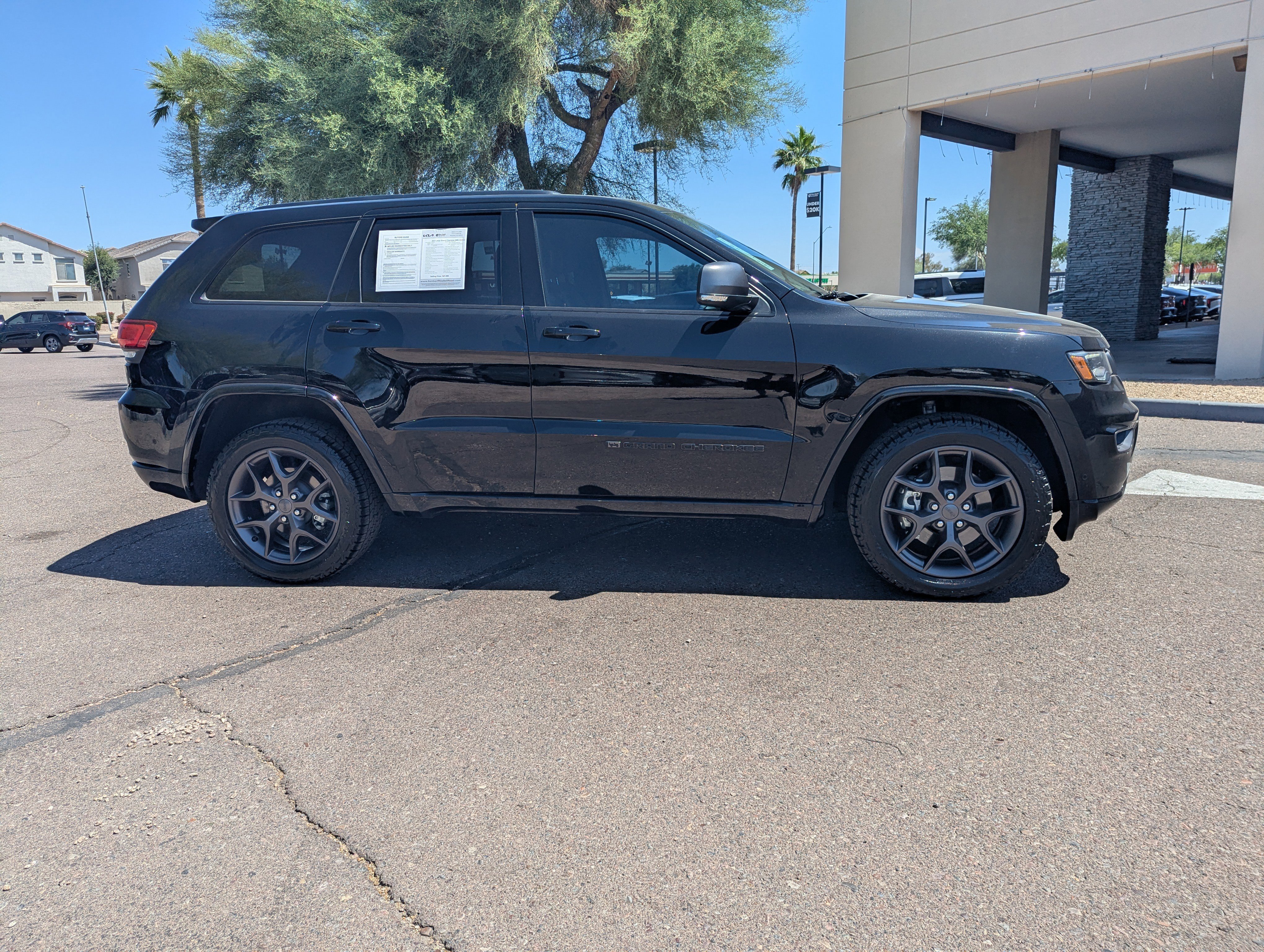 Used 2021 Jeep Grand Cherokee Limited w/ Quick Order Package 28K 80th RWD image 2