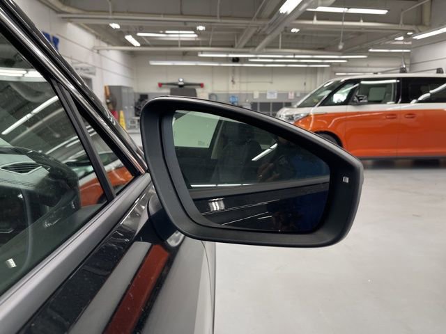 New 2026 Volkswagen Tiguan SE image 7