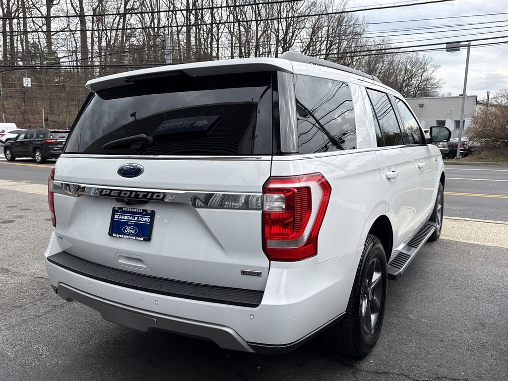 Used 2021 Ford Expedition XLT image 7