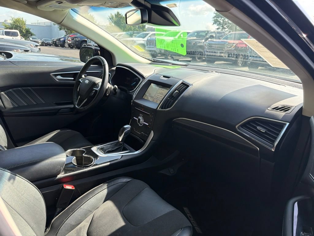 Used 2018 Ford Edge Sport w/ Ford Safe & Smart Package AWD/4WD image 5