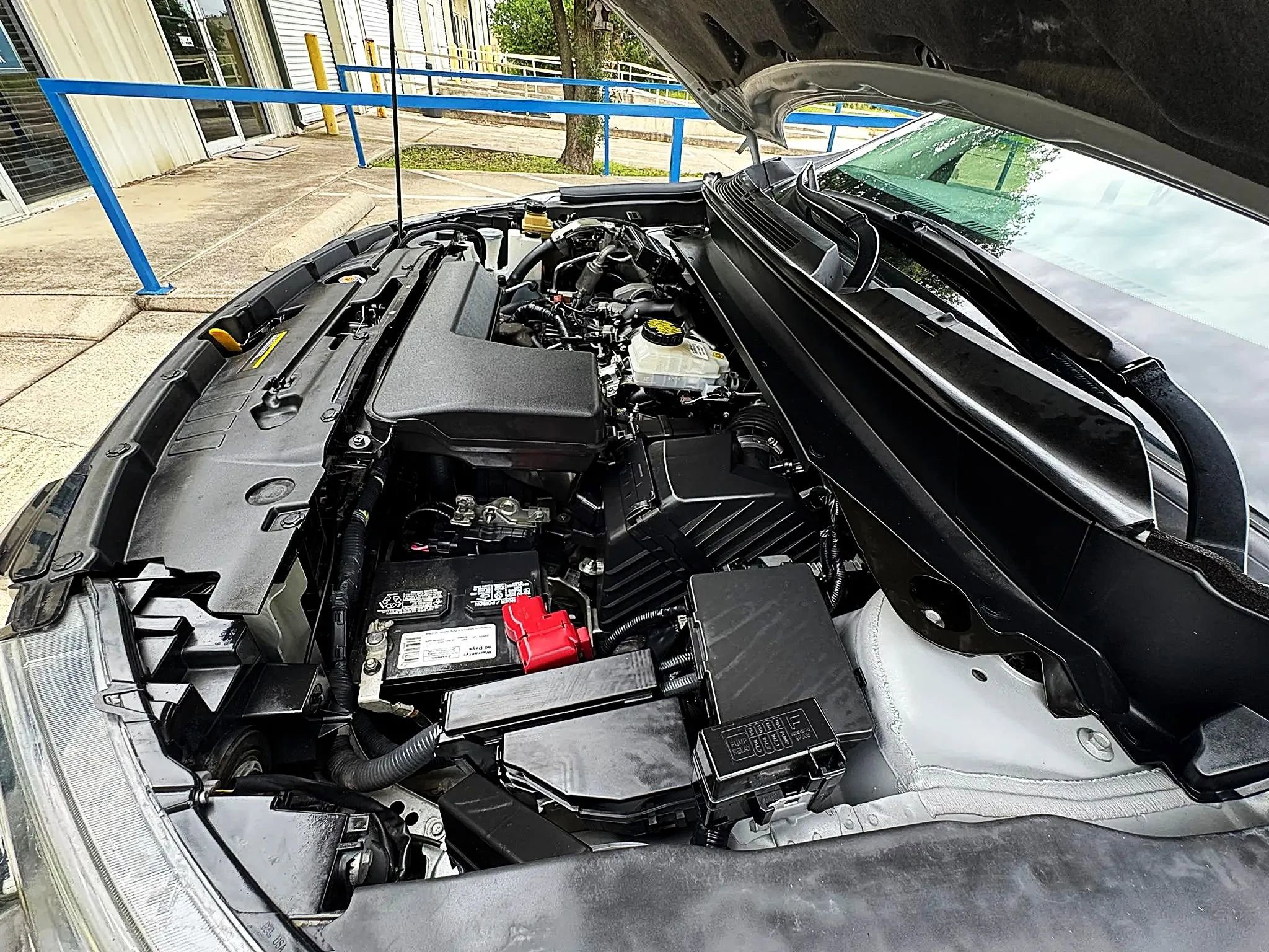 Used 2019 Nissan Pathfinder SV w/ Rock Creek Edition FWD image 12