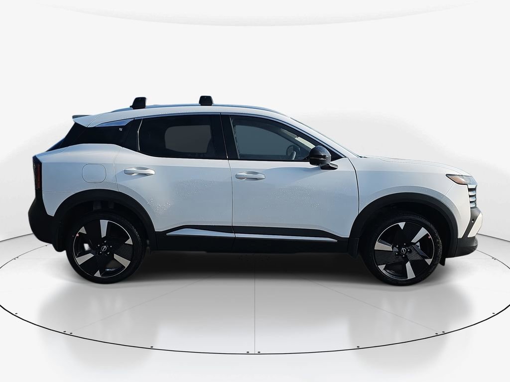 New 2026 Nissan Kicks SR FWD image 5