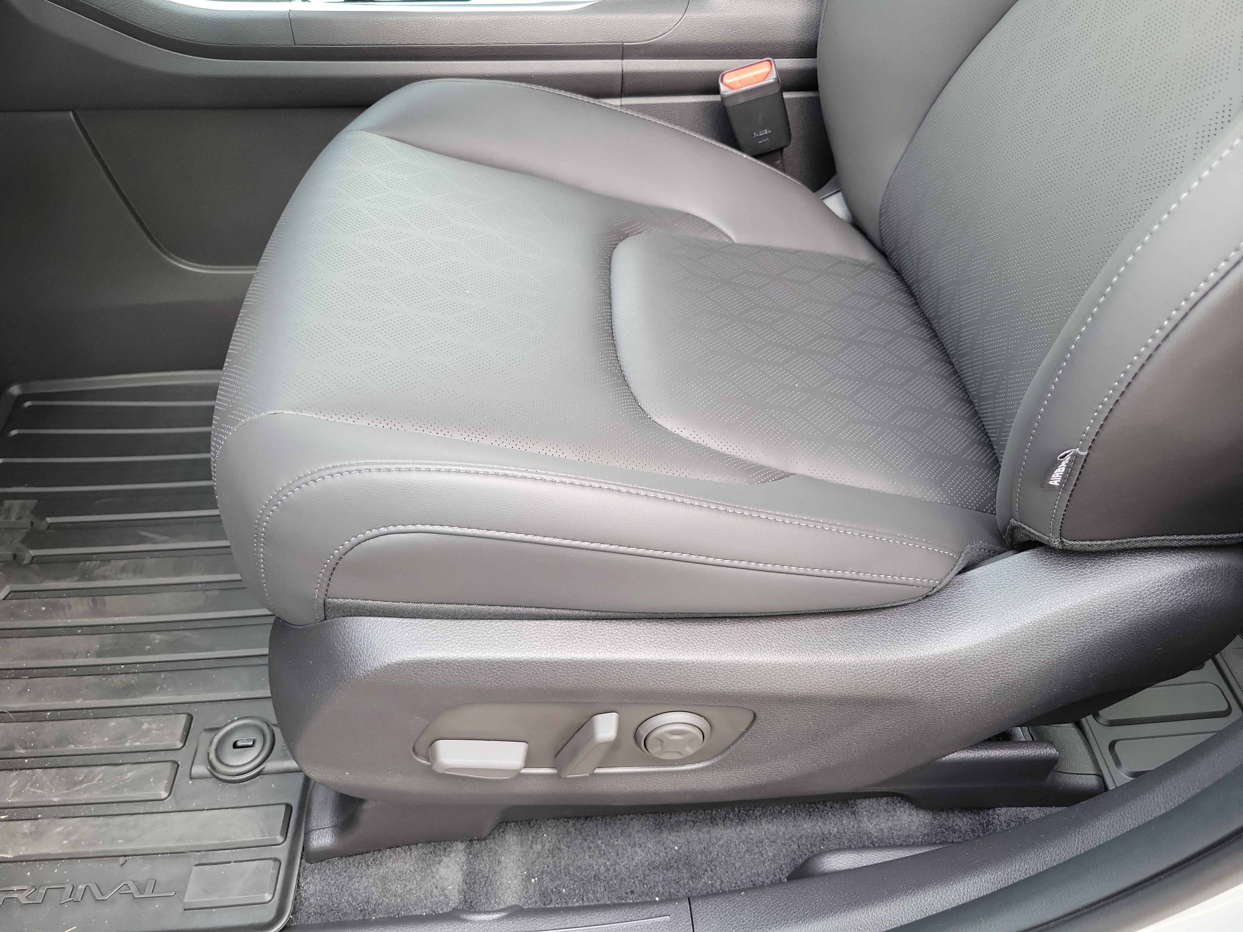 New 2026 Kia Carnival SX image 5