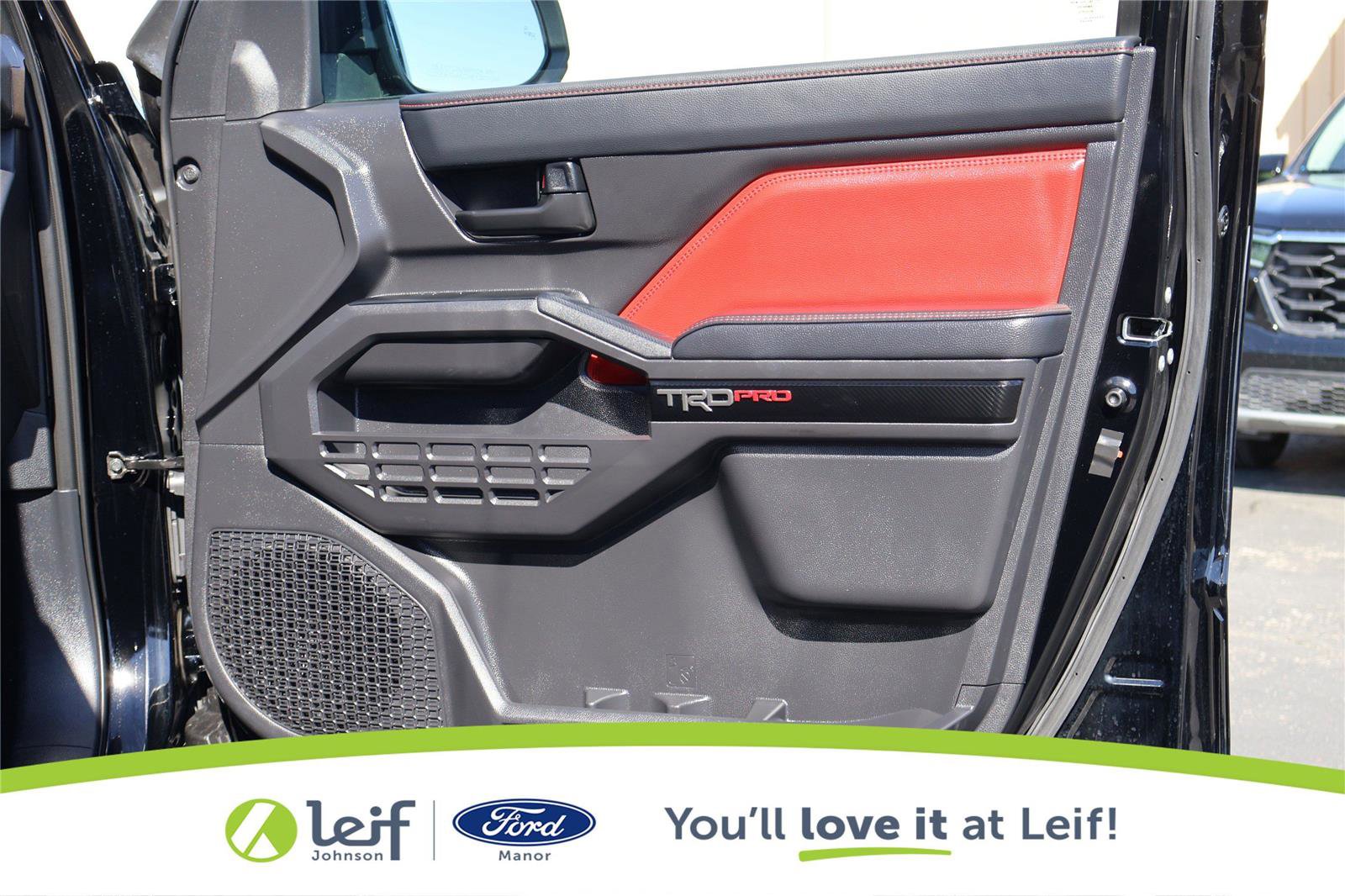 Used 2025 Toyota Tacoma TRD Pro image 35