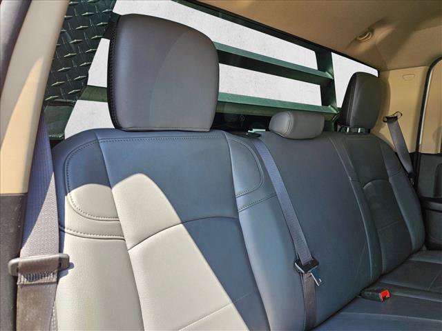Used 2020 RAM 3500 Tradesman w/ Chrome Appearance Group AWD/4WD image 16