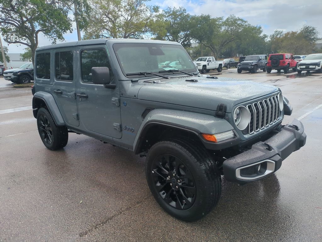 Used 2025 Jeep Wrangler Unlimited Sahara w/ Safety Group image 2