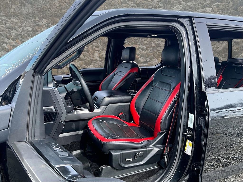 Used 2018 Ford F150 Lariat w/ Equipment Group 502A Luxury image 23