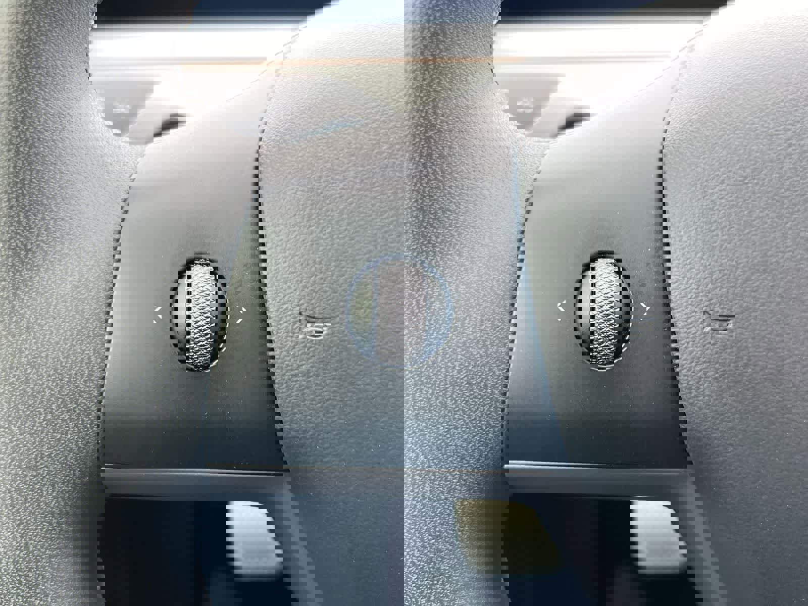 Used 2022 Tesla Model Y Performance image 23