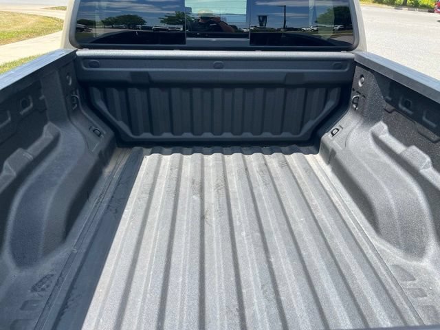 Used 2023 Chevrolet Colorado W/T w/ WT Convenience Package II RWD image 21