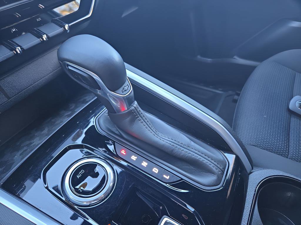 Used 2023 Chevrolet Colorado LT image 37