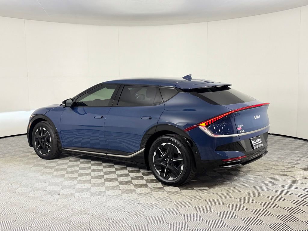 Used 2025 Kia EV6 Wind image 11