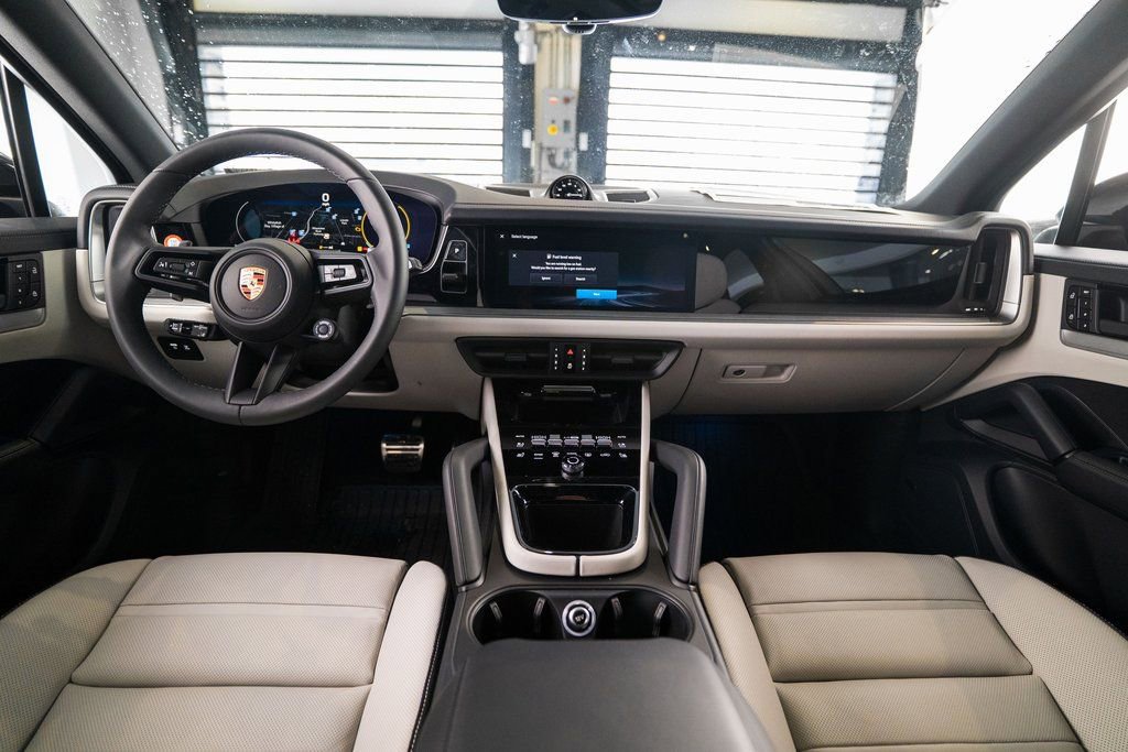 New 2026 Porsche Cayenne S AWD/4WD image 15