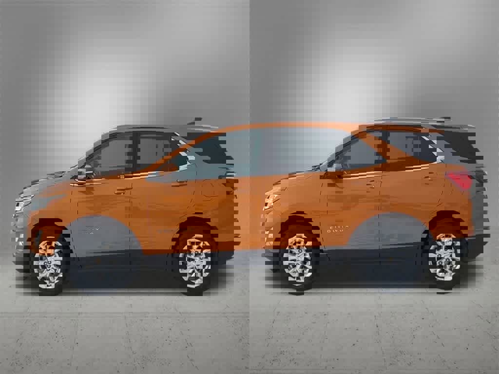 Used 2019 Chevrolet Equinox LT w/ Driver Convenience Package image 3