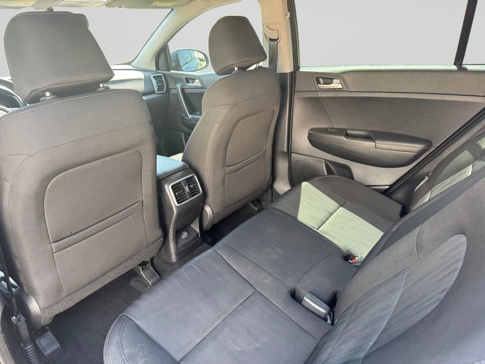 Used 2019 Kia Sportage LX FWD image 27