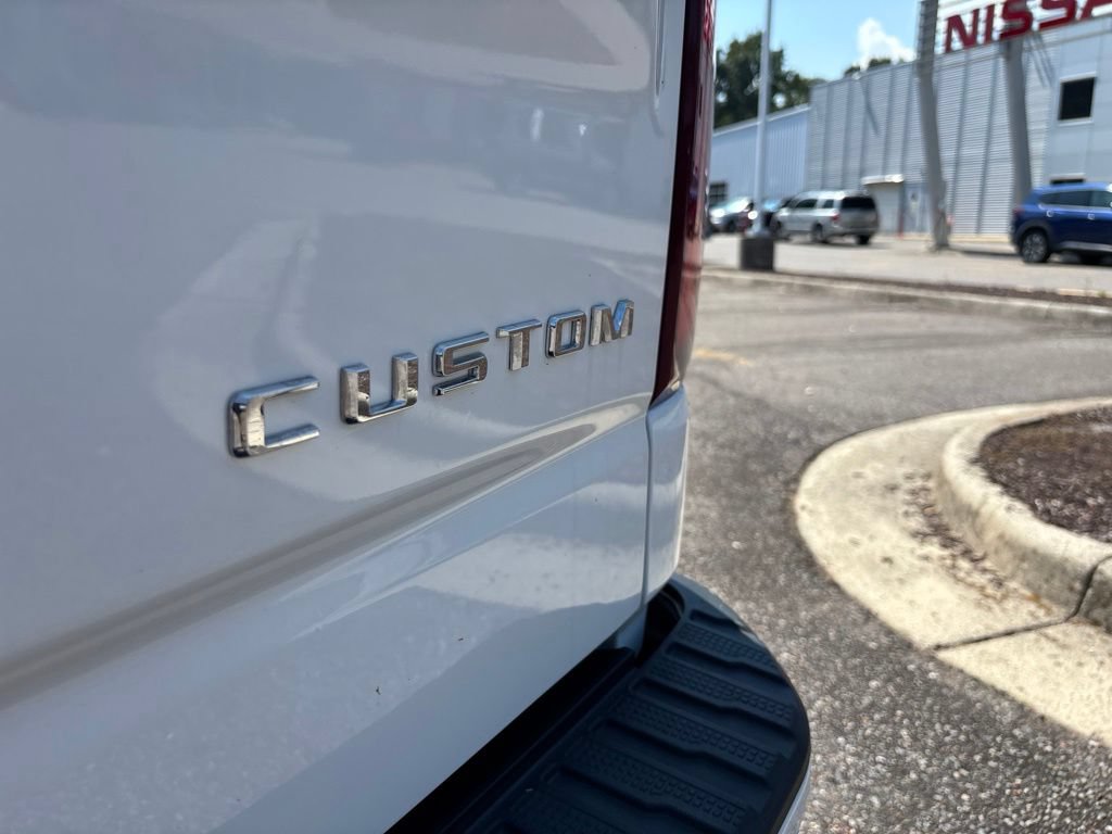 Used 2021 Chevrolet Silverado 1500 Custom AWD/4WD image 15