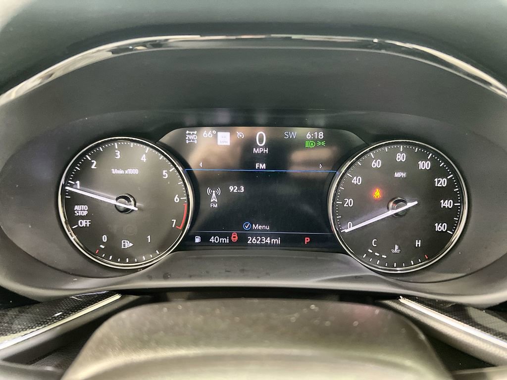 Certified 2023 Buick Envision Essence w/ Technology Package I AWD/4WD image 13