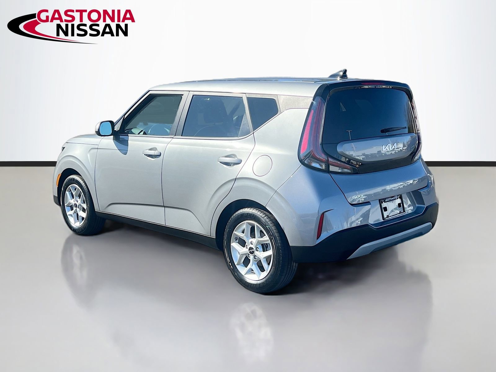 Used 2023 Kia Soul LX w/ Option Group 015 image 6