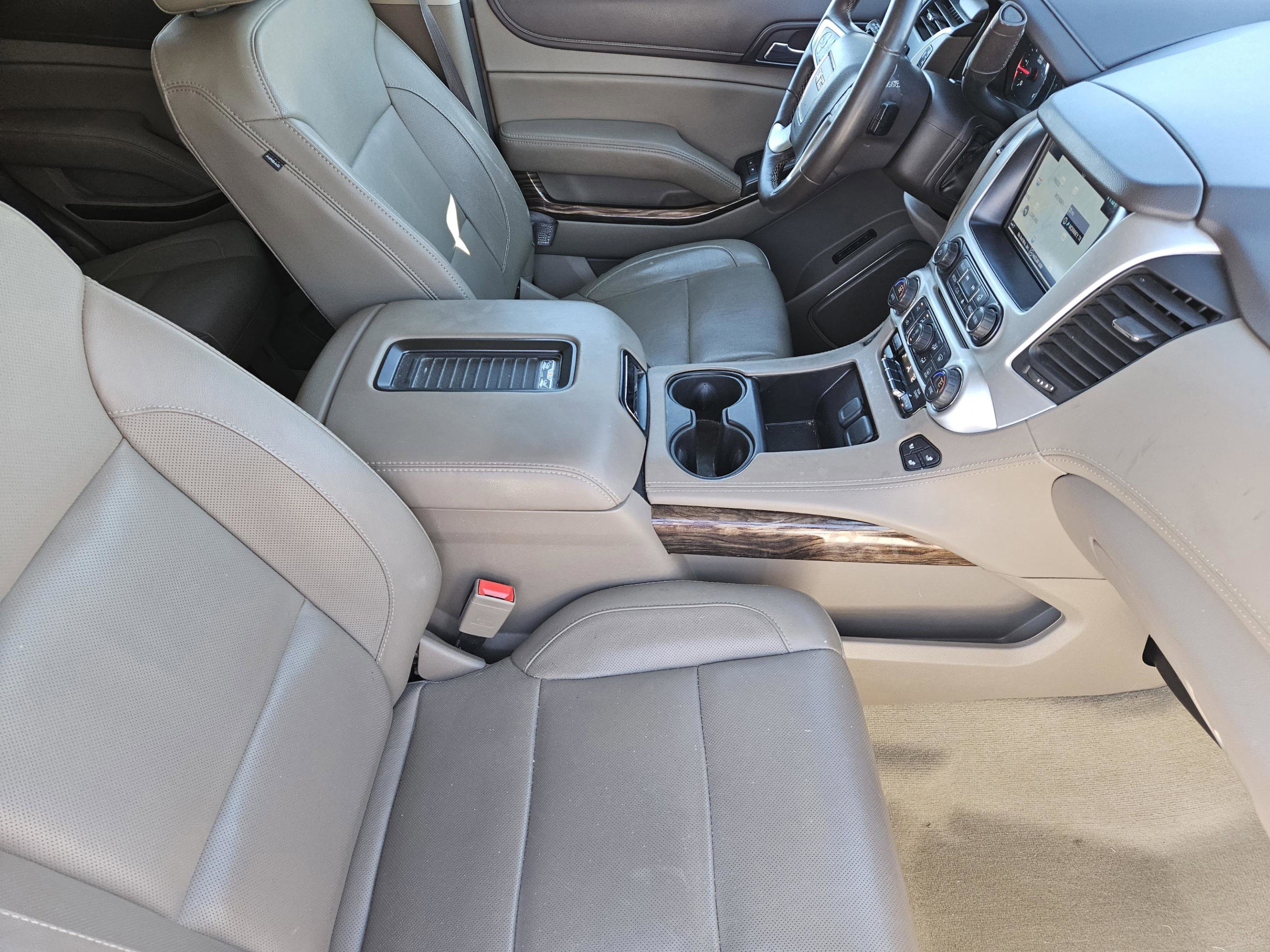 Used 2017 GMC Yukon SLT w/ Open Road Package image 14