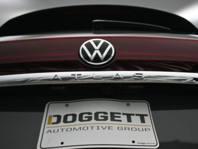 New 2026 Volkswagen Atlas SEL Premium R-Line image 24