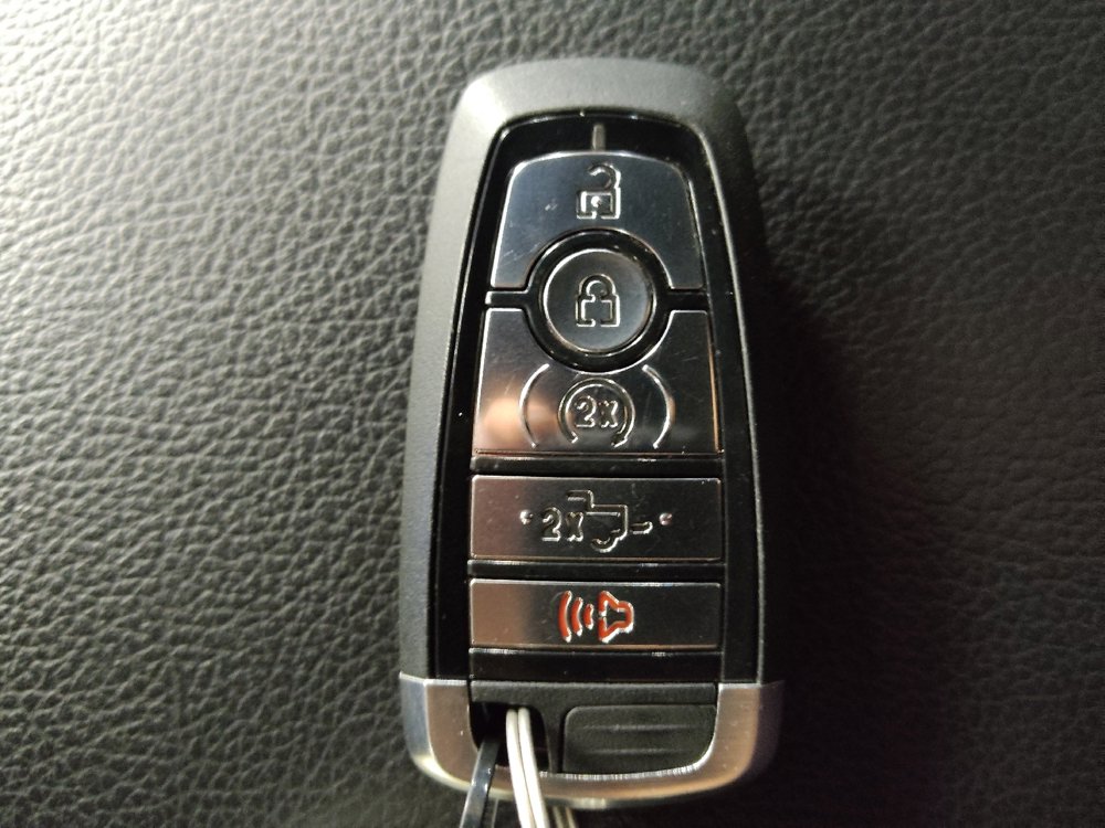 Used 2018 Ford F150 Lariat image 32