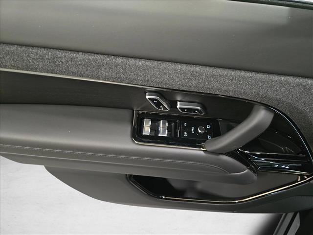 New 2026 Land Rover Range Rover Sport Dynamic SE AWD/4WD image 29