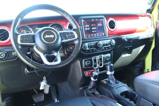 Used 2023 Jeep Wrangler Unlimited Rubicon w/ LED Lighting Group AWD/4WD image 14
