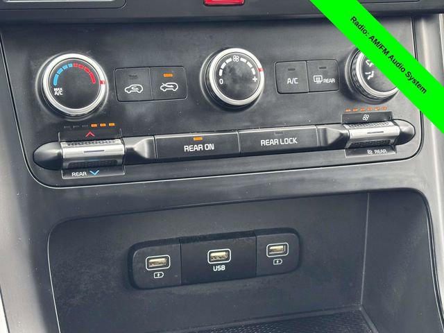 Used 2024 Kia Carnival LX image 18