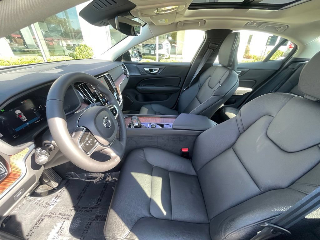 Used 2024 Volvo S60 B5 Plus w/ Climate Package AWD/4WD image 21