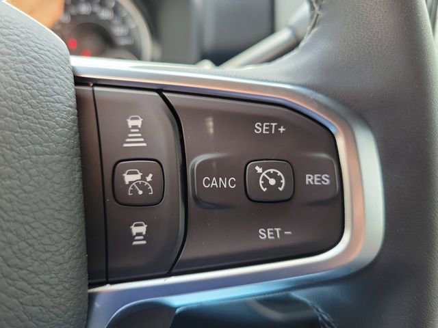 New 2025 RAM 2500 Big Horn AWD/4WD image 17