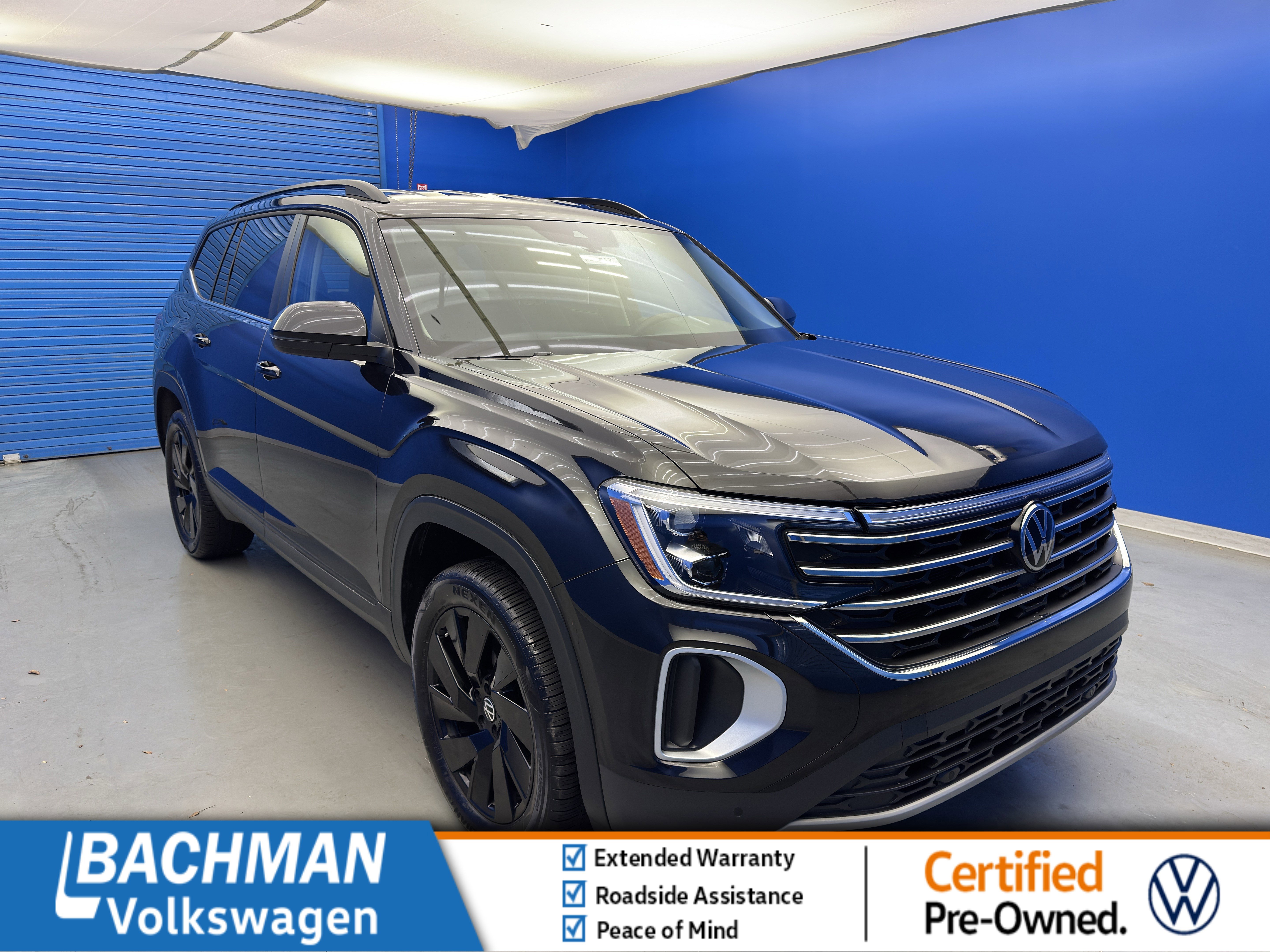 Certified 2025 Volkswagen Atlas SE w/ Black Wheel Package image 1