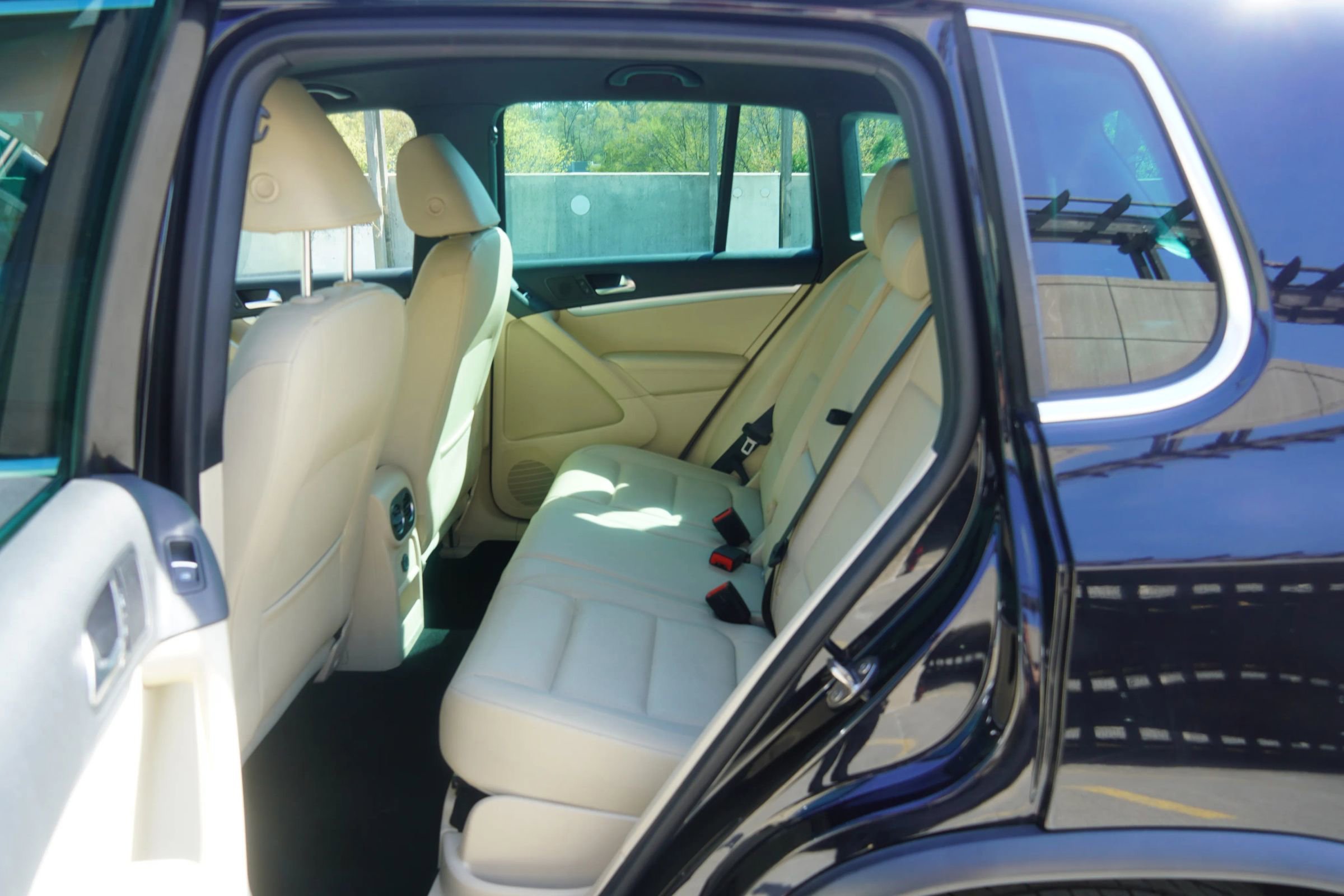 Used 2016 Volkswagen Tiguan R-Line image 27