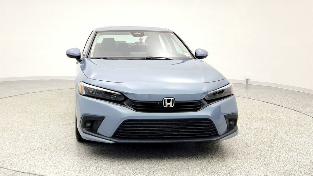 Used 2023 Honda Civic Touring image 2