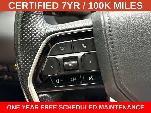 Used 2023 Toyota Sequoia Platinum AWD/4WD image 25