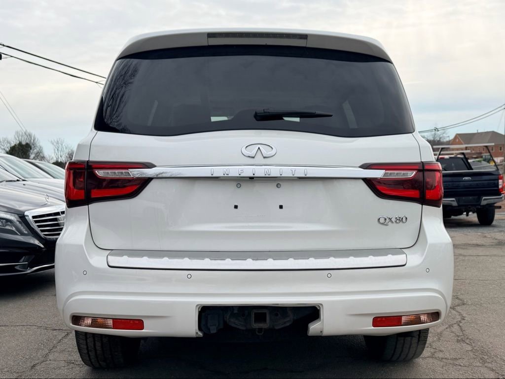Used 2018 INFINITI QX80 4WD w/ Driver Assistance Package image 8