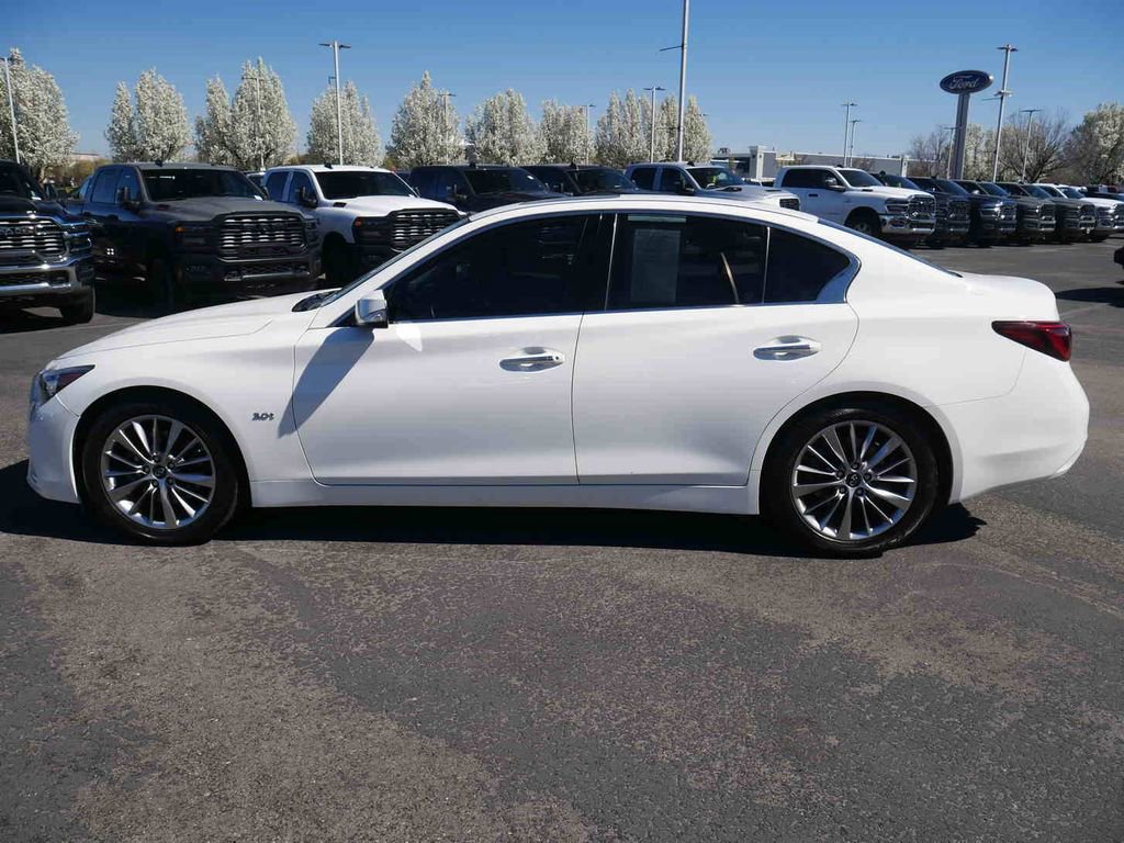 Used 2018 INFINITI Q50 Luxe w/ Cargo Package (L95) image 13